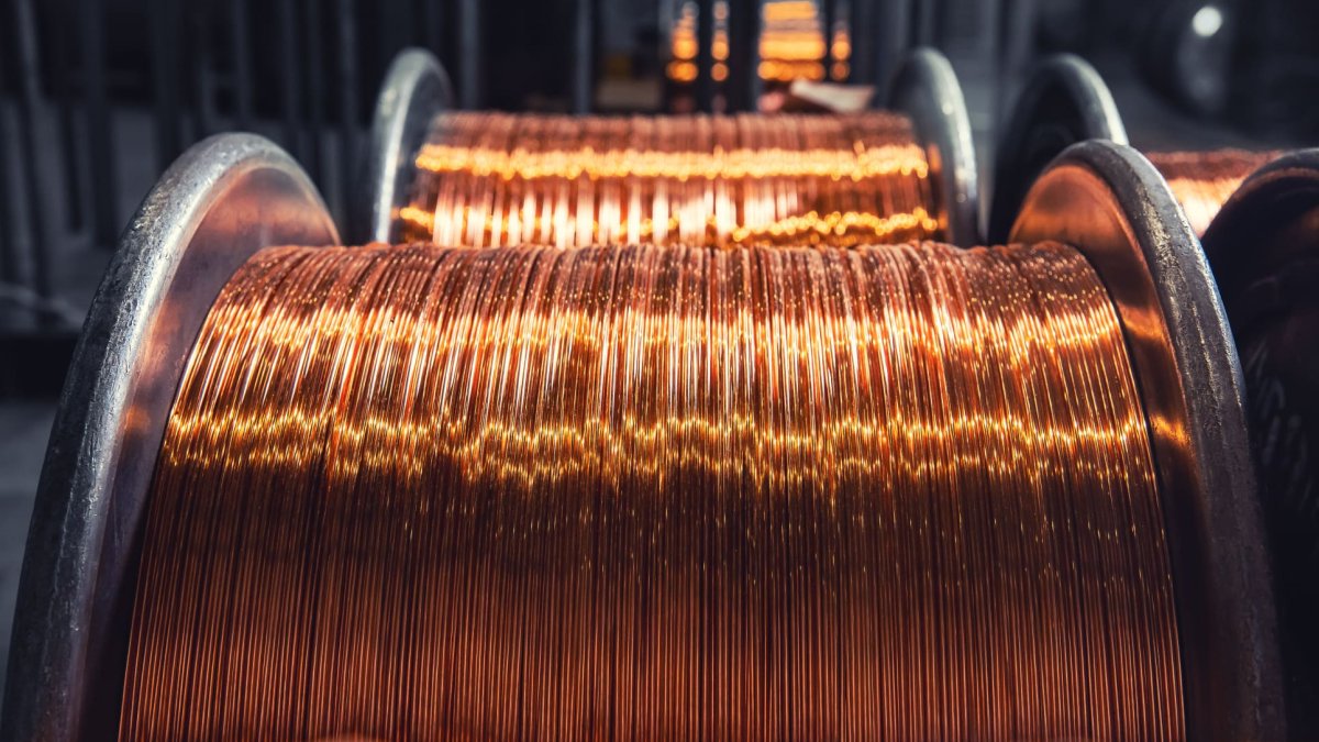 After gold and silver, this metal can also rise sharply: copper is approaching a historic record