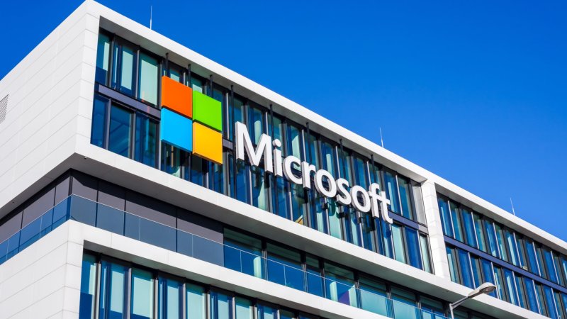 AI eats up the budget: Microsoft lures 60,000 to the exit