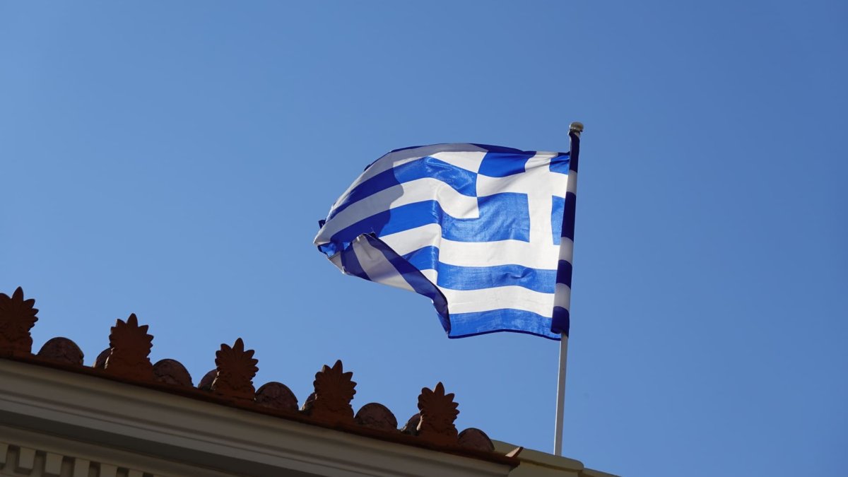 Binance Was Not Included in the MiCA Register, but Four Greek Entities Were