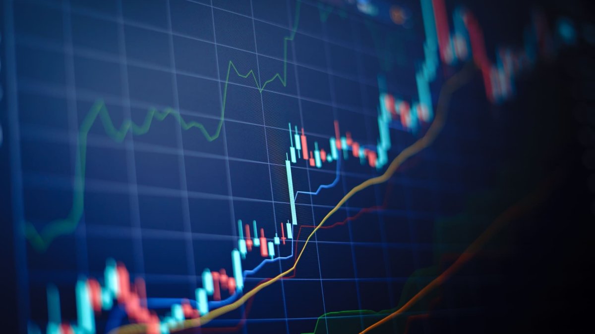 Crypto price update: Bitcoin shoots to important level, altcoins await