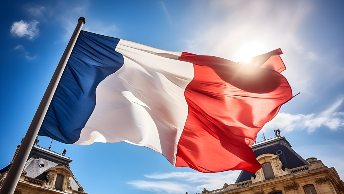 France wants tax on stablecoins: what does this mean for crypto?