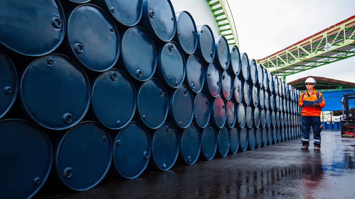 Oil Prices Continue to Rise: U.S. Rejects Proposal to Open the Strait of Hormuz