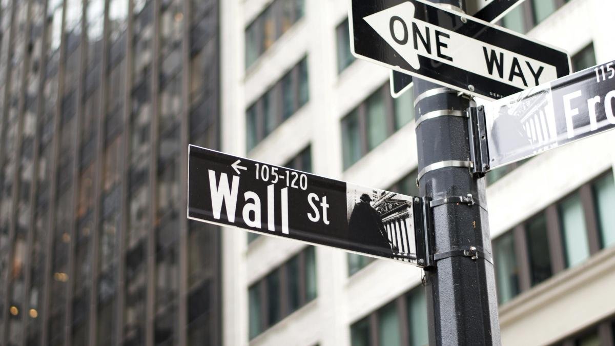 SEC tokenized stock framework faces issuer pushback as Broadcom, Verizon object to OKX-ICE listing