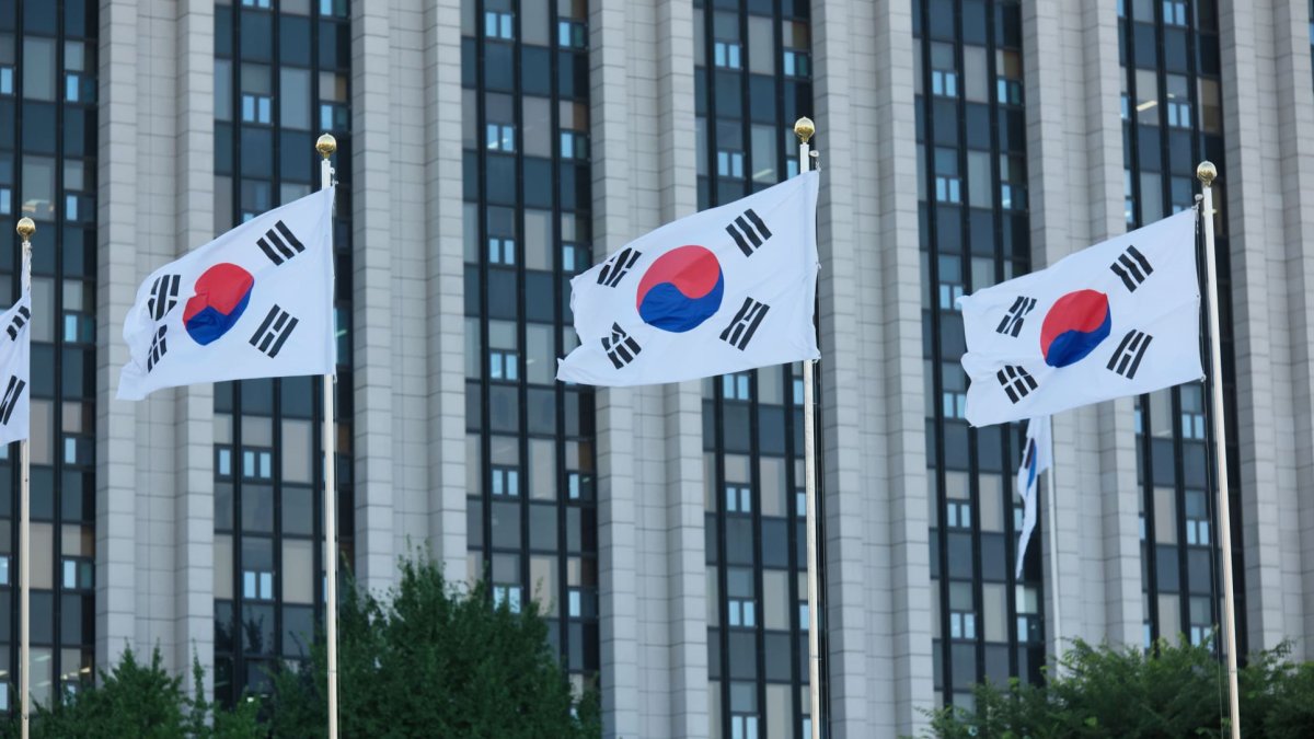 South Korea tightens rules after data breaches at banks and crypto exchanges