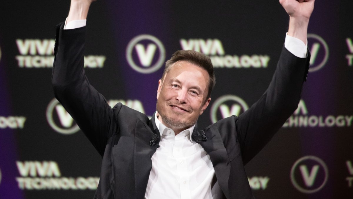 SpaceX stock could double to $300, Morgan Stanley thinks