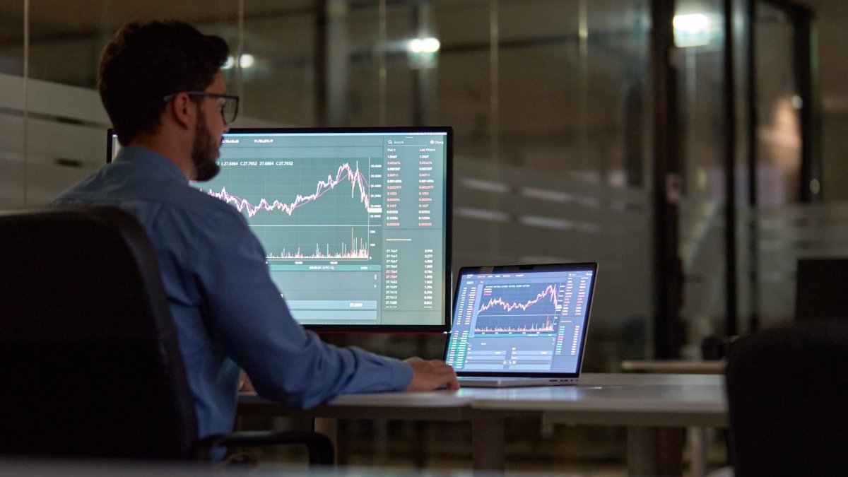 The bond market is screaming, but I'm listening to the AI cycle