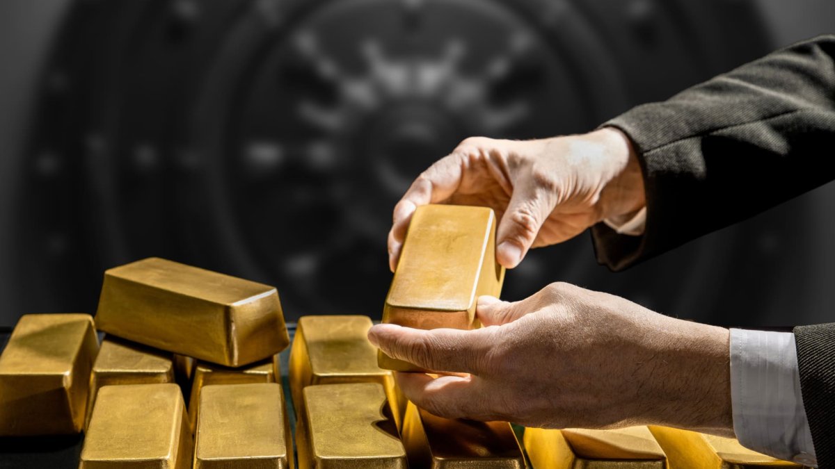 This is why Bitcoin, gold and silver go down at the same time